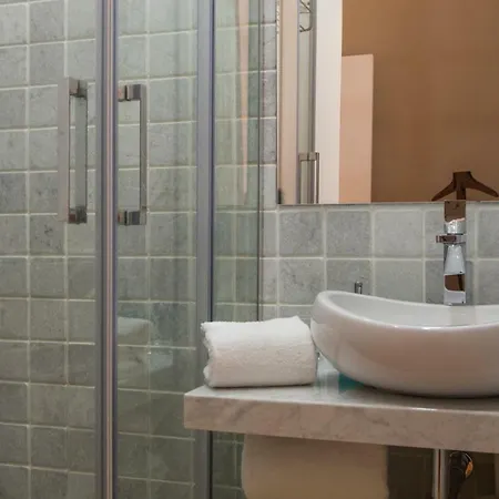 Alfama Baixa: Historic Charm With Modern Comforts Apartment Lisbon